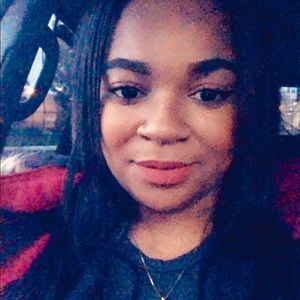 Meet your Posher, Laqwana